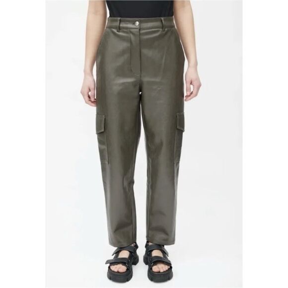 Aritzia Grey Faux Leather Stretch Modern Cargo Pant - Picture 3 of 14